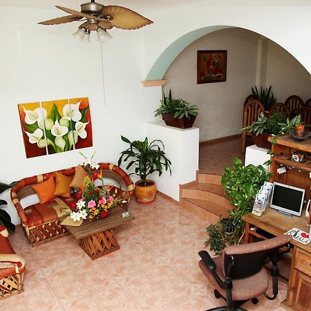 Hostal Casa Blanca Comala Luaran gambar