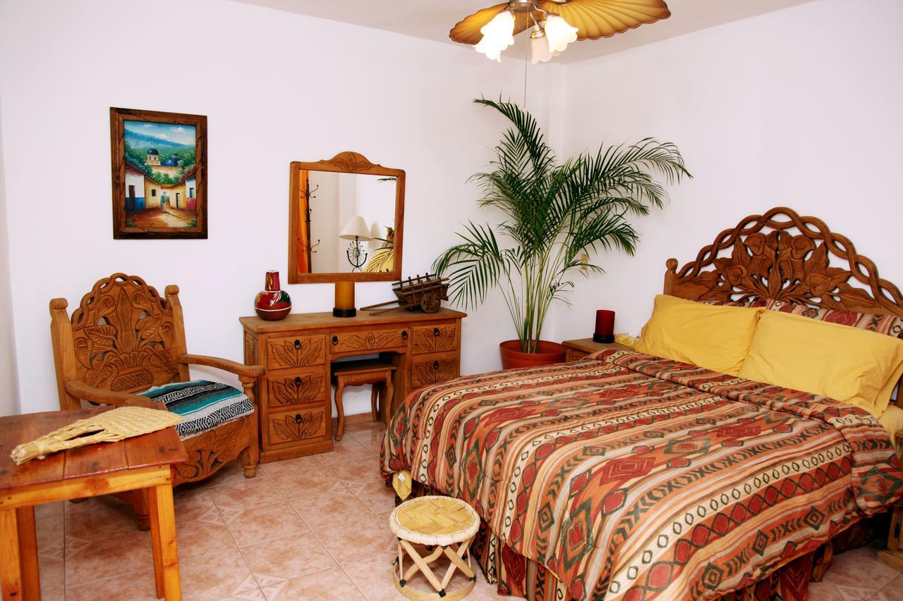 Hostal Casa Blanca Comala Luaran gambar